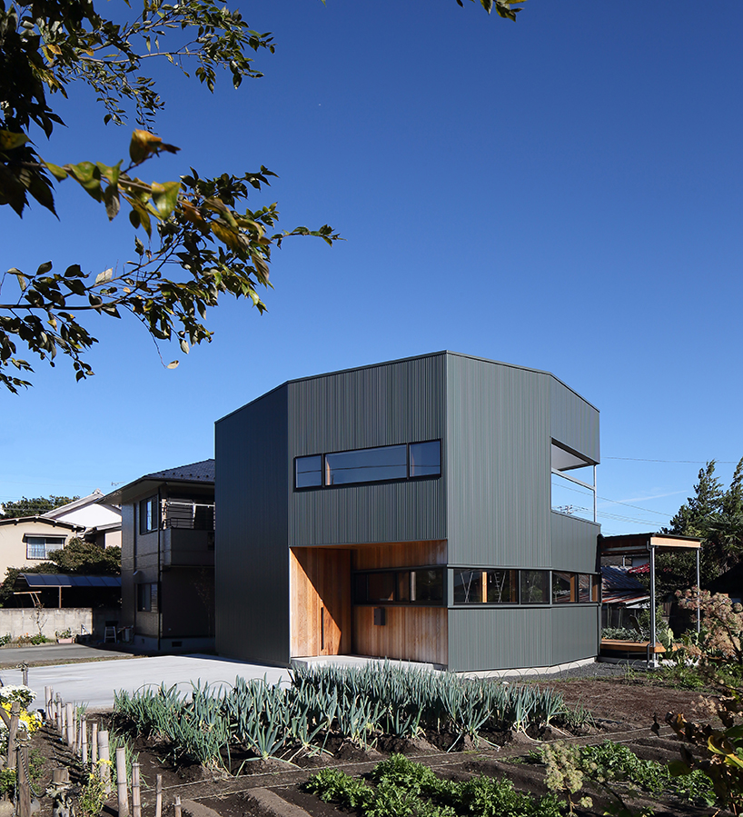 Plug Huse studio LOOP plans family-orientated plug house in japan
