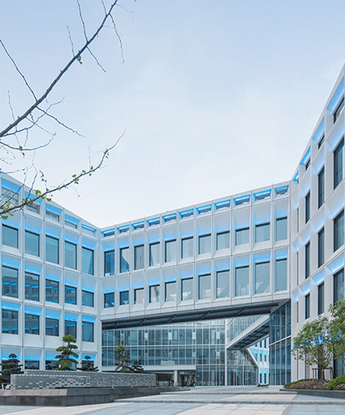 shanghai baoye center by LYCS maximizes the quality of office space