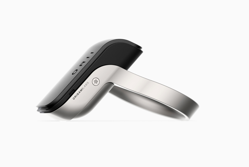 ORII ring turns hand into smartphone using bone conduction technology
