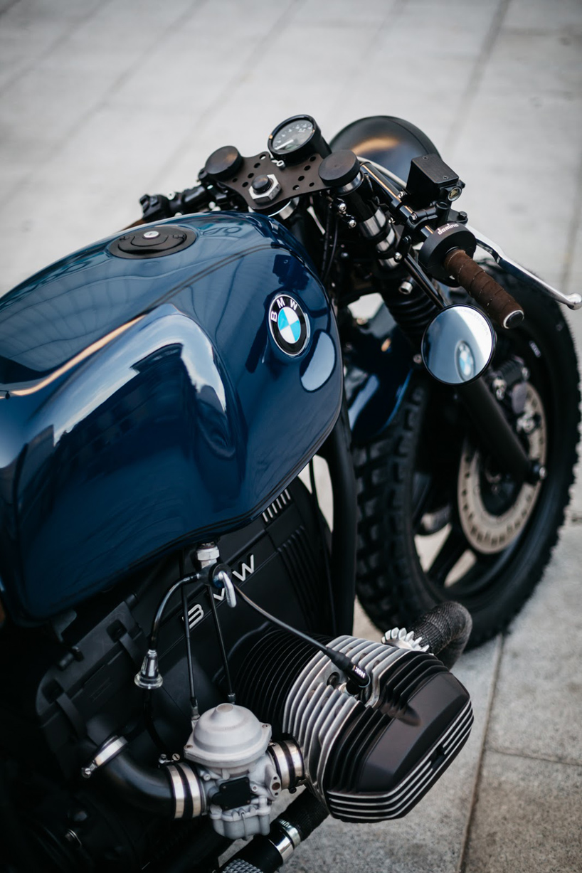 blue bmw bike