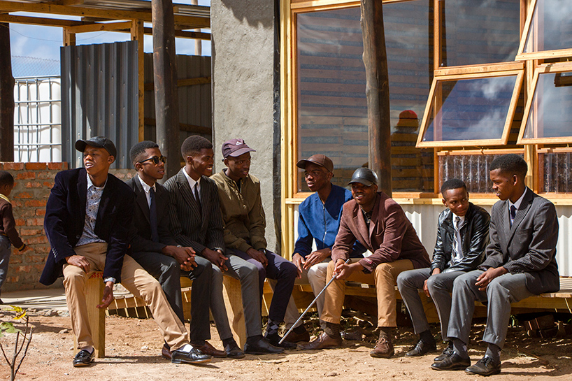 collectif saga collaboratively constructs preschool in south africa using local materials