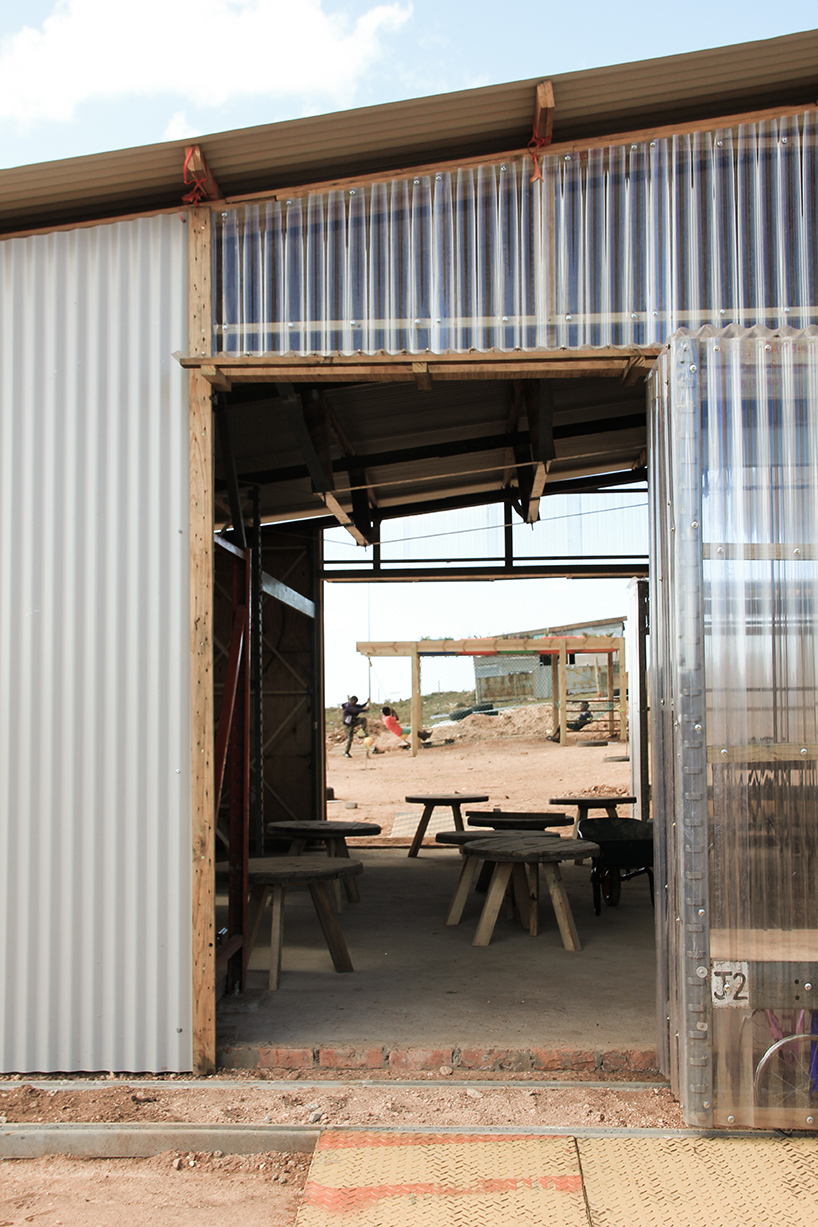 collectif saga collaboratively constructs preschool in south africa using local materials