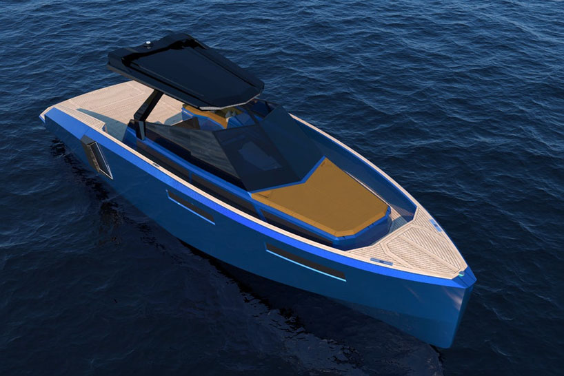 evo WA yacht's modular deck extends at the push of a button