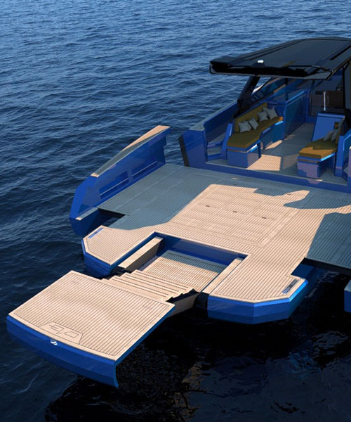 evo WA yacht's modular deck extends at the push of a button