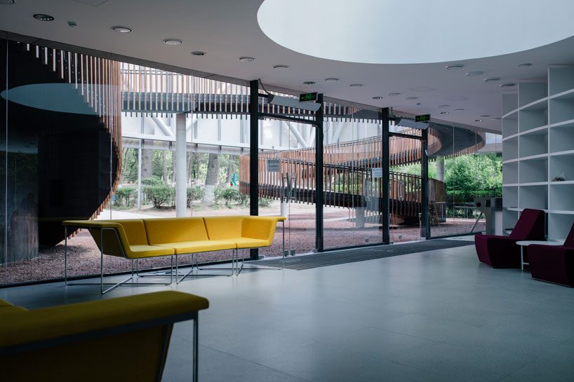 laboratory of architecture 3's mediatheque fills the deficit of the cultural facilities in tbilisi