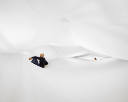 all-encompassing 'void' entraps visitors in an enclosed, depth-distorting vacuum