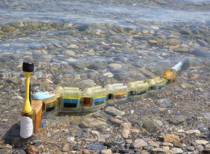envirobot eel by EPFL locates sources of water pollution