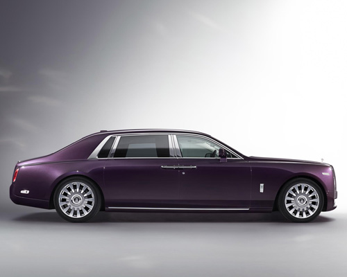 the rolls-royce phantom is the prince of the automotive world