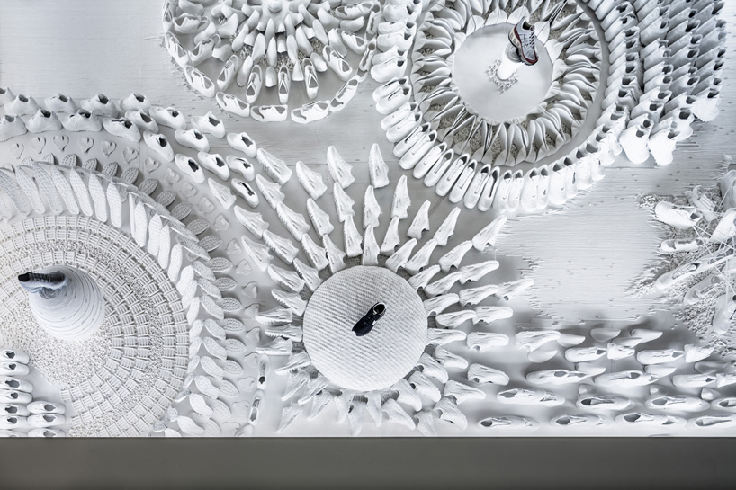 wonderwall celebrates nike’s classic air max 30th anniversary with landscape garden