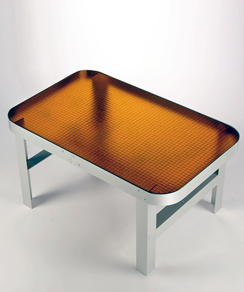 jorge garaje redesigns the old-fashioned aesthetic of wired glass in buenaventura table series