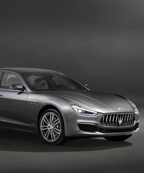 maserati reveals the first images of the ghibli granlusso version