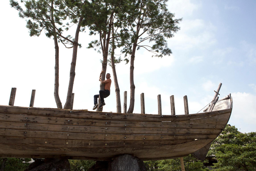 cai guo-qiang bonsai ship
