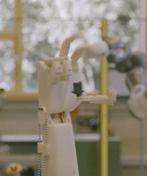 3D-printed robotic arm translates speech into sign language