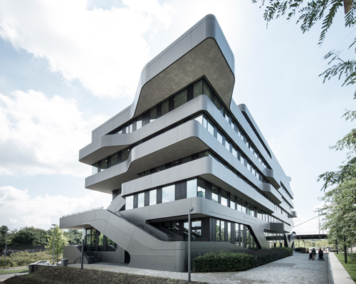 j. mayer h. completes düsseldorf academic center for germany's largest private university