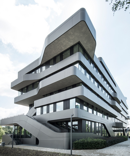 j. mayer h. completes düsseldorf academic center for germany's largest private university
