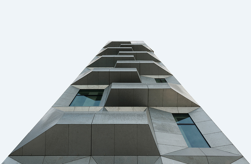andres gallardo silo building