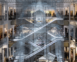 https://static.designboom.com/wp-content/uploads/2017/09/edoardo-tresoldi-aura-paris-le-bon-marche-rive-gauche-designboom-250.jpg