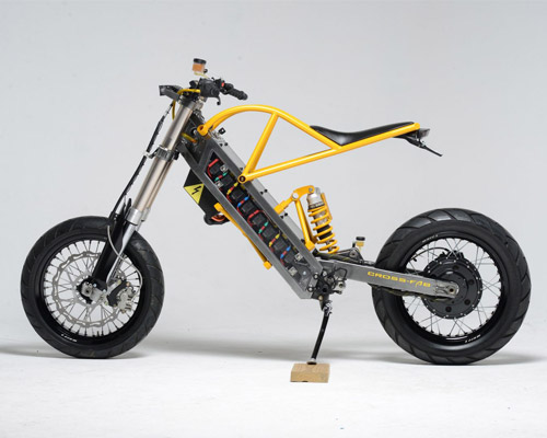 exodyne electric motorcycle fuses battery power with home-made engineering