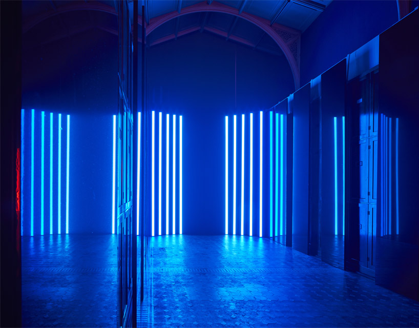 flynn talbot illuminates V&A museum gallery as a cathedral of light