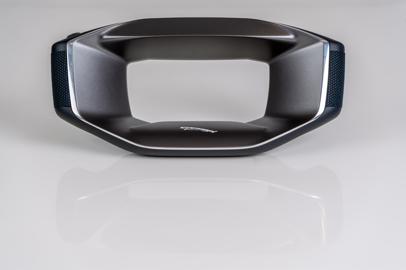 jaguar's future-type electric, self-driving concept can be summoned on-demand