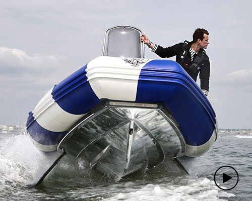 cutting-edge foil boat meets art in SEAir + louis-marie de castelbajac collaboration