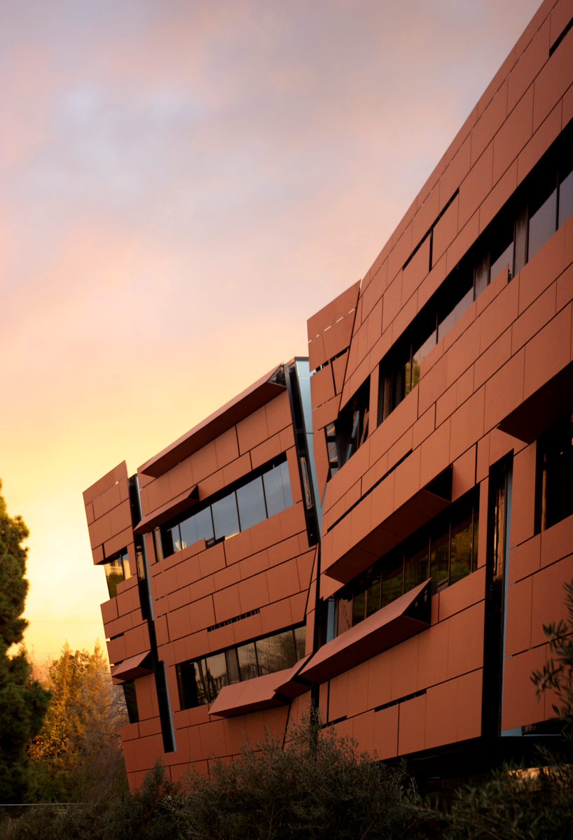 interview with thom mayne of morphosis at his studio in los angeles