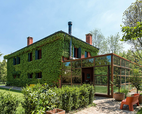 zanonarchitettiassociati renovates italian country house to become one with nature