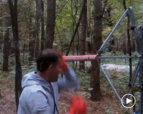 BTR boxing trainer simulates in-the-face action