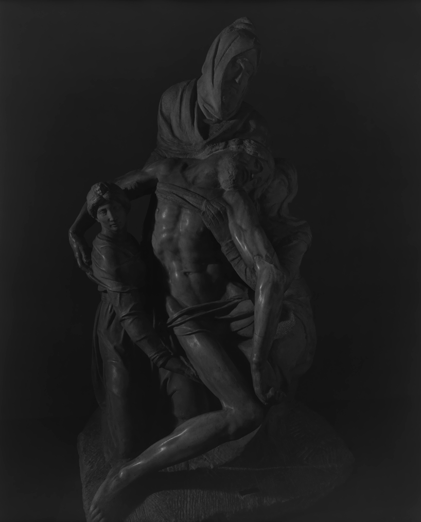 hiroshi sugimoto gates paradise