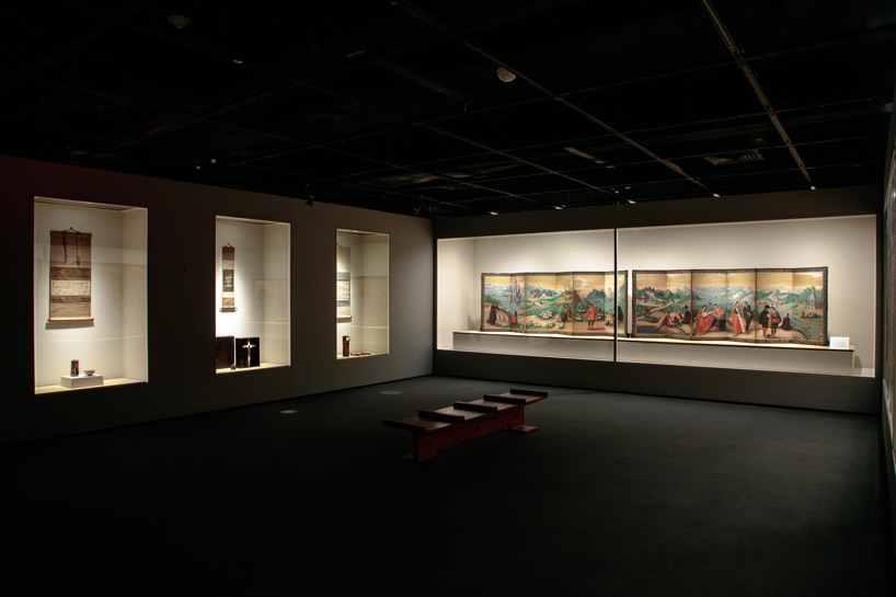 hiroshi sugimoto gates paradise