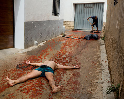 martin parr and wolfgang tillmans in secret auction to fight hepatitis C