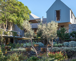 slee & co. architects' house is inspired by the local farm structures in south africa