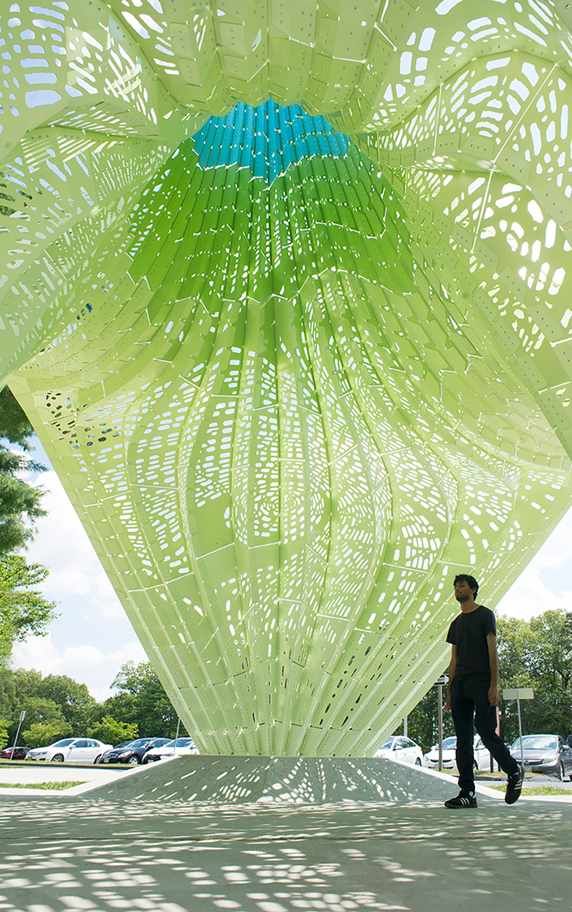 louis vuitton pavilion by MARC FORNES / THEVERYMANY bubbles up at