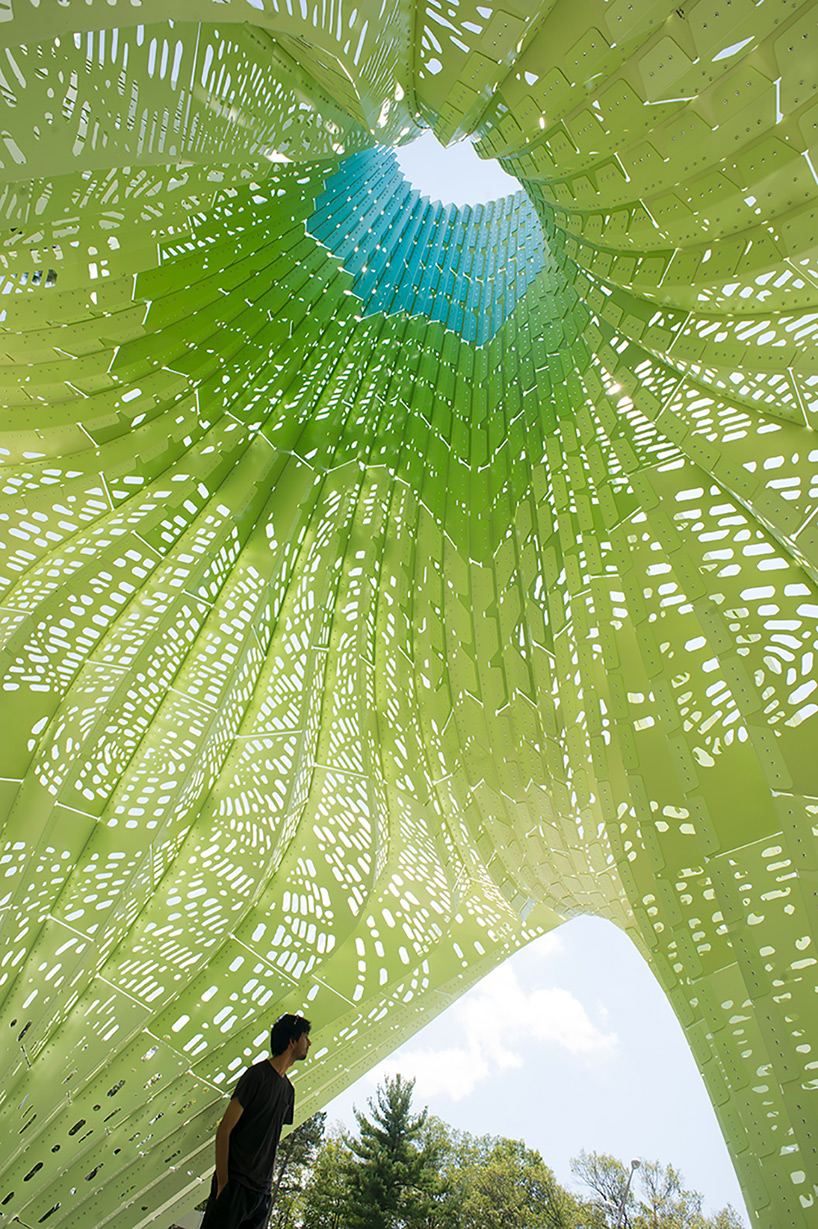 Gallery of HYPARBOLE / MARC FORNES / THEVERYMANY - 1