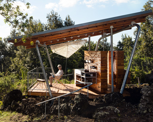 FLOAT studio completes 'outside house':  two pavilions integrated in the maui landscape