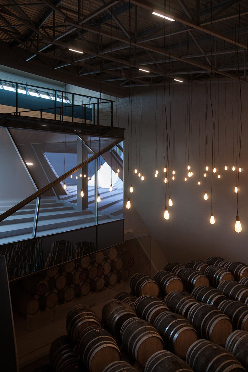 totement/paper totement paper