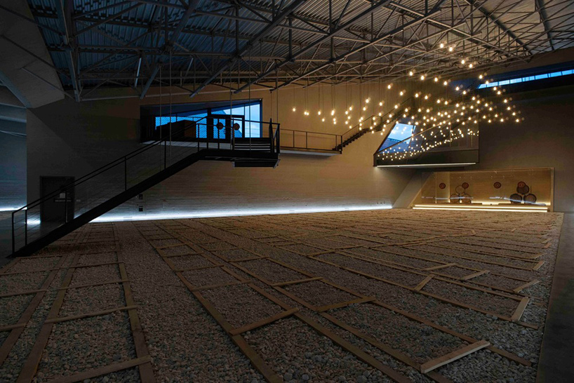 totement/paper totement paper