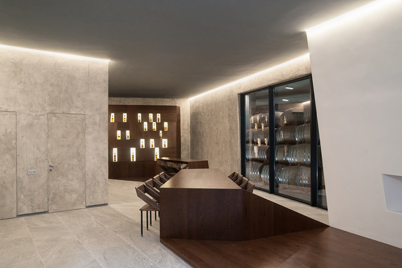 totement/paper totement paper