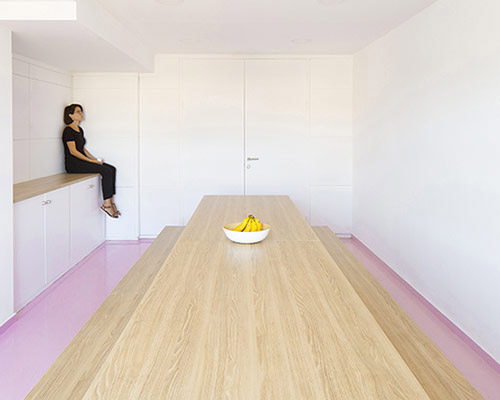 a workspace to rest and play: 'la fábrica de ideas' by clap