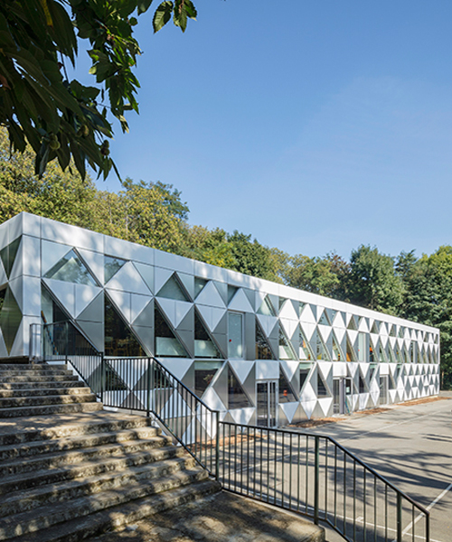 design crew for architecture renovates primary school in france with aluminum facades