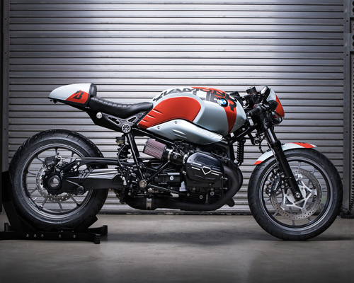 diamond atelier + bridgestone customize the BMW RnineT motorcycle for EICMA