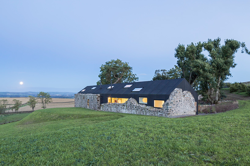 lily jencks + nathanael dorent transform 17th century ruins into contemporary country home