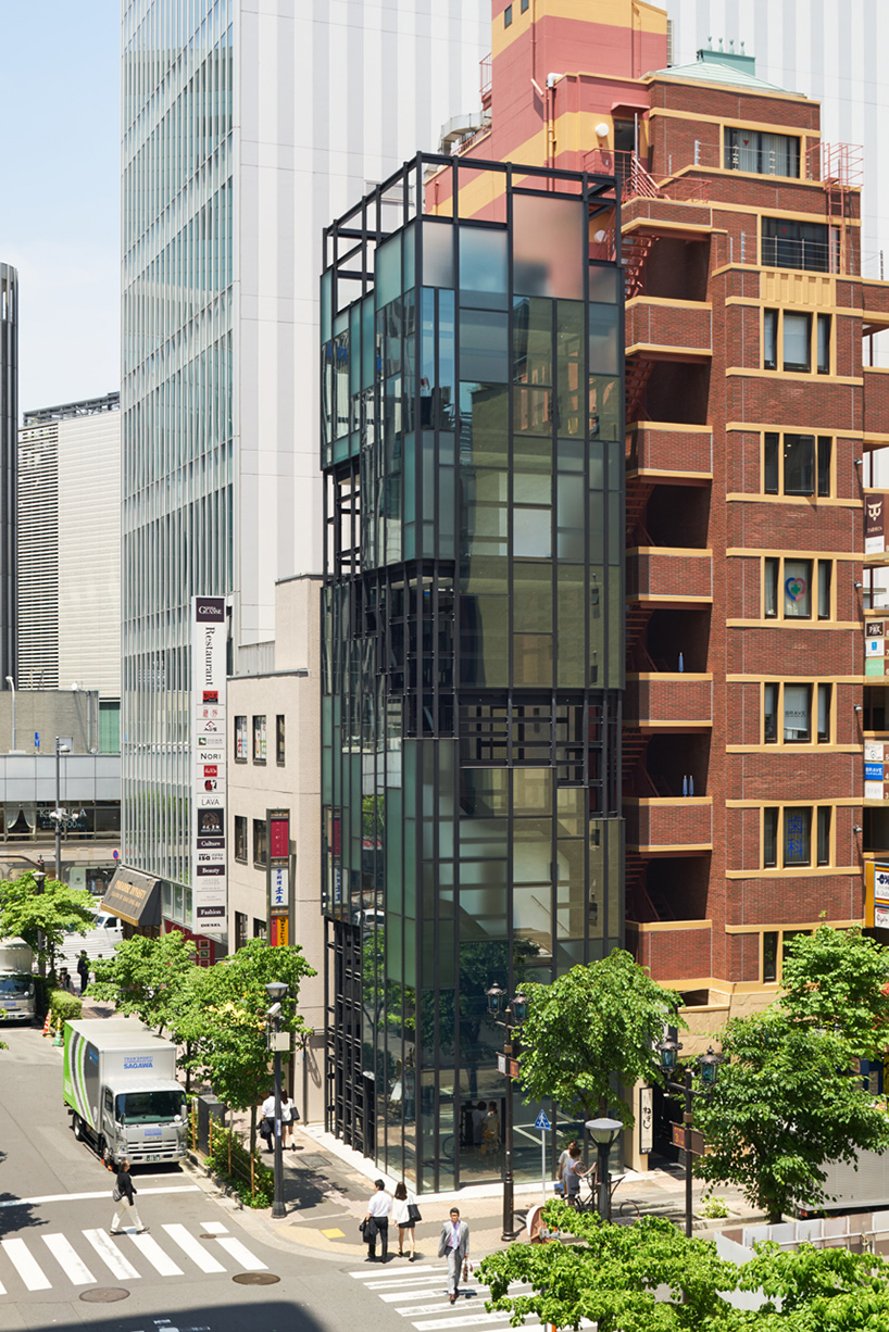 Helix House by Makoto Takei + Chie Nabeshima