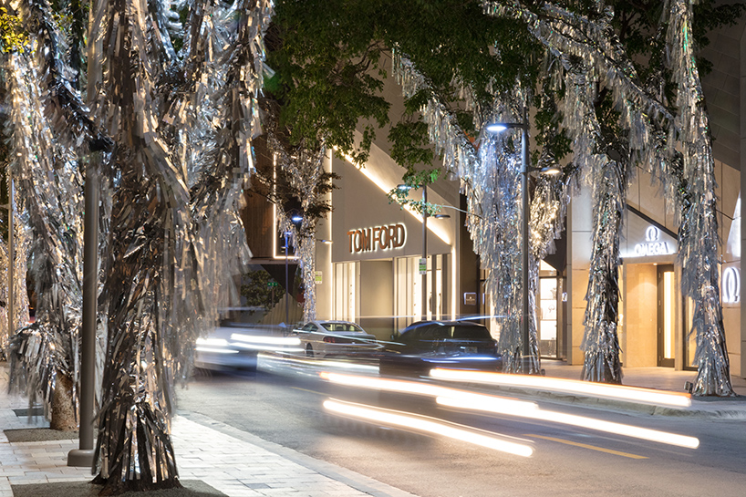 miami design district s palm trees get dressed up in tinsel during