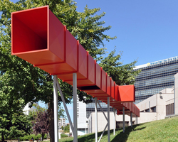 moradavaga designs periscope-like installation for bienal de arte contemporânea da maia