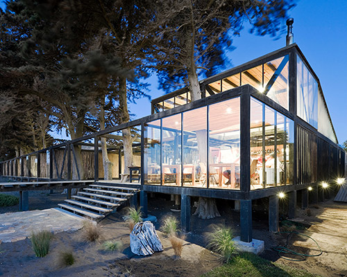 WMR arquitectos designs hotel surazo in chile for surfers