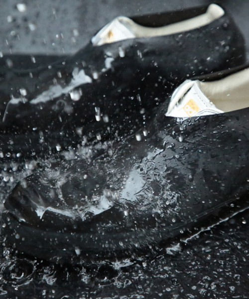 ONFAdd's rain socks protect your shoes from mud and water