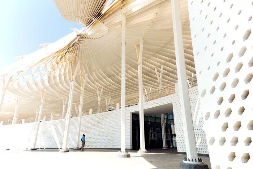 snøhetta completes the muttrah fish market, muscat, oman