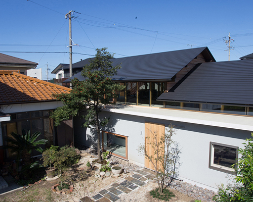1-1 architects push habitable space boundaries for remodeled wooden house in japan