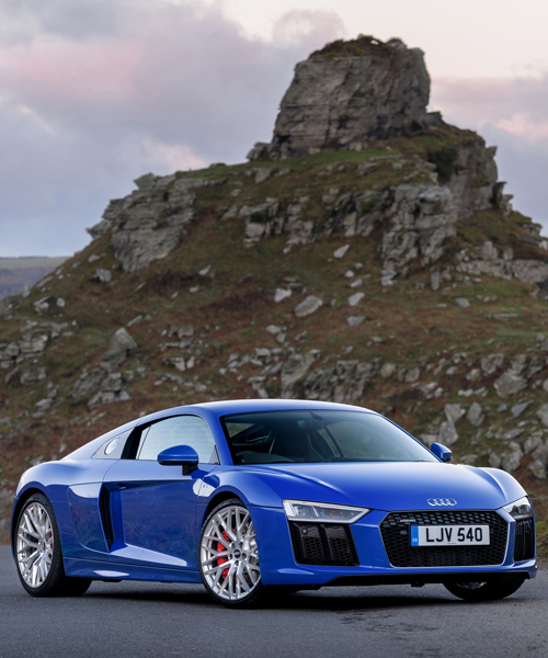 AUDI sport takes a new turn with the R8 V10 RWS
